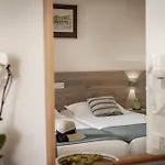 κισσός