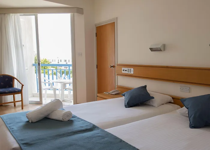 Hotel Kissos Paphos