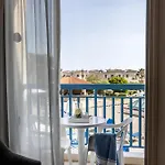 Kissos Hotel