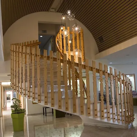 Kissos Hotel 3*