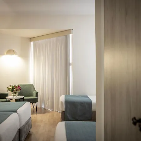 κισσός Ξενοδοχείο 3*