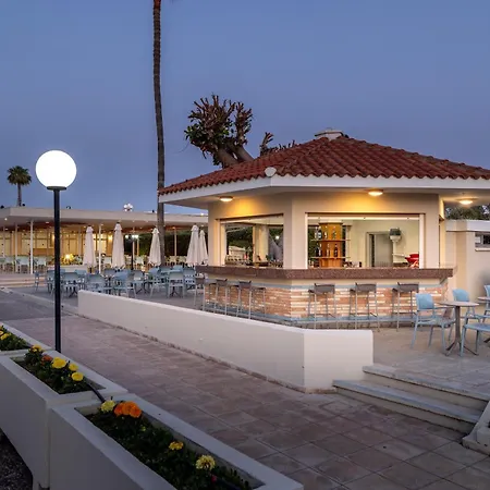 Kissos Hotel 3*
