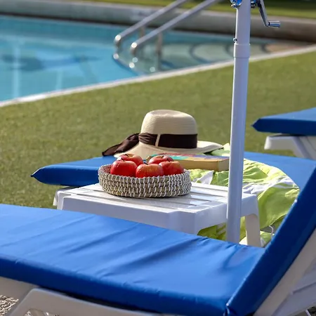 Kissos Hotel 3*