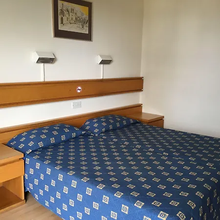 Kissos Hotel