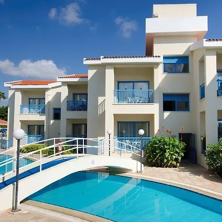 Kissos Hotel