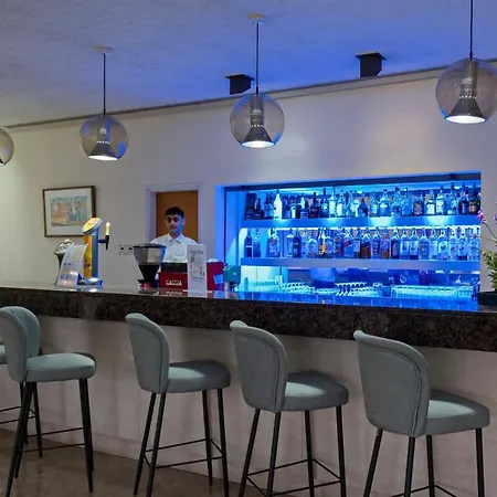 Kissos Hotel