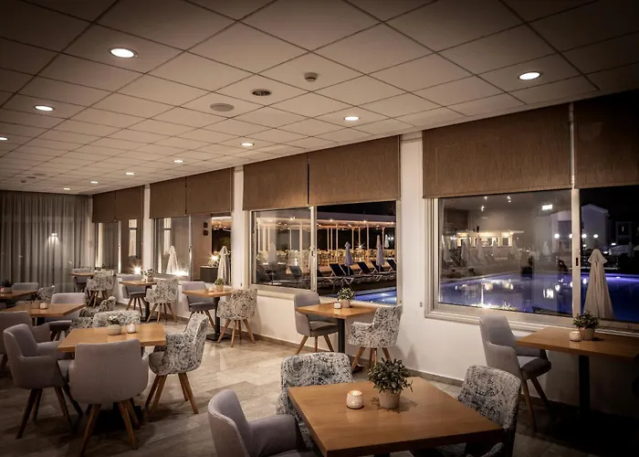 Отель Kissos Пафос