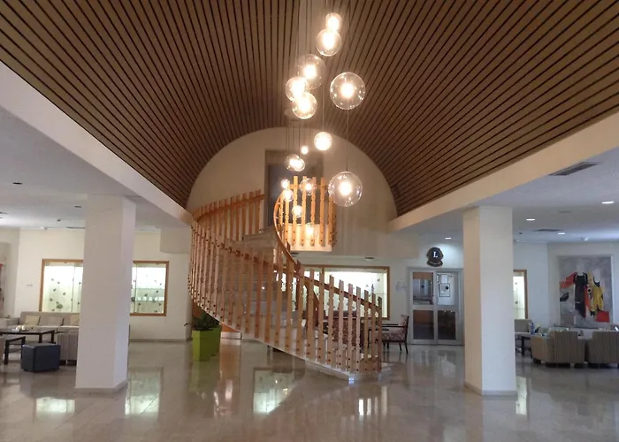 齐索斯酒店 3* Paphos